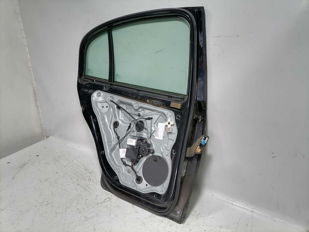 VW Polo 9N2 original Tür hinten links Limousine LC9Z Black Magic Bj.2004